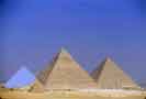 2 pyramides
